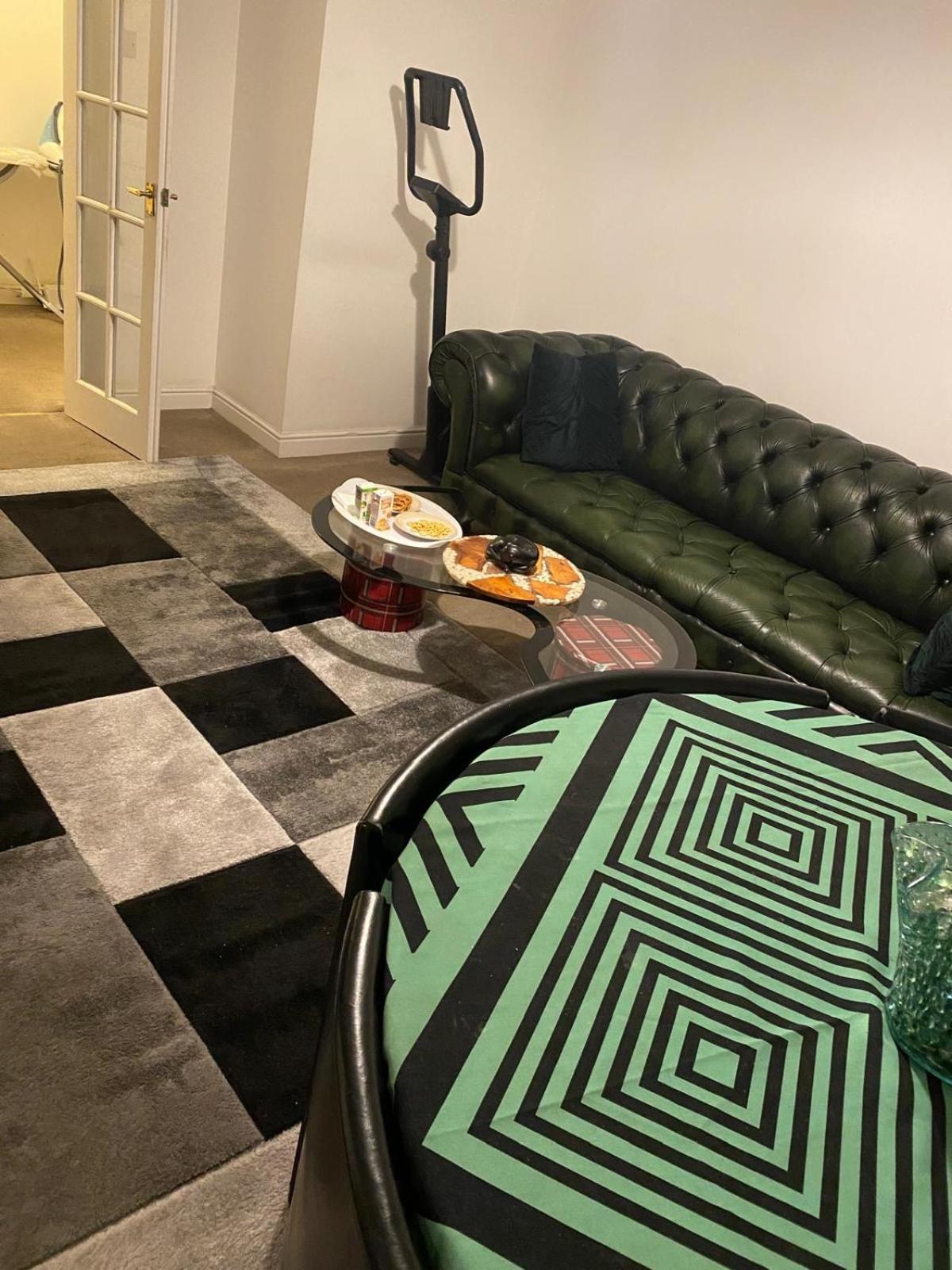 The Right Place. A Fabulous/Cozy Double Room ロンドン エクステリア 写真